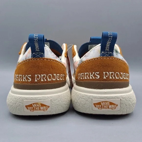 Vans Orange and Blue Sneakers with brown leather accents - Picture 7 of 7